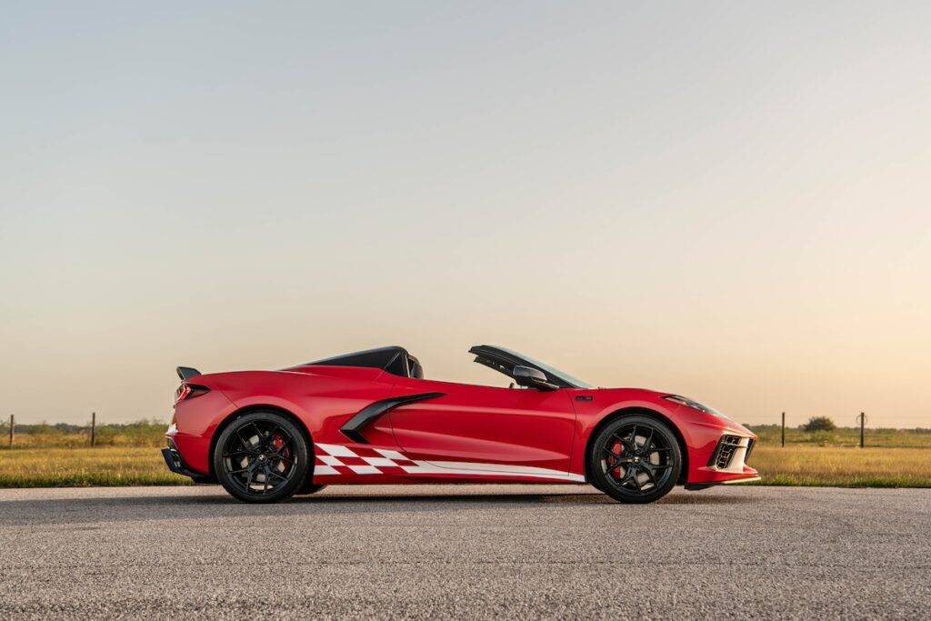 Hennessey H700 C8 Corvette