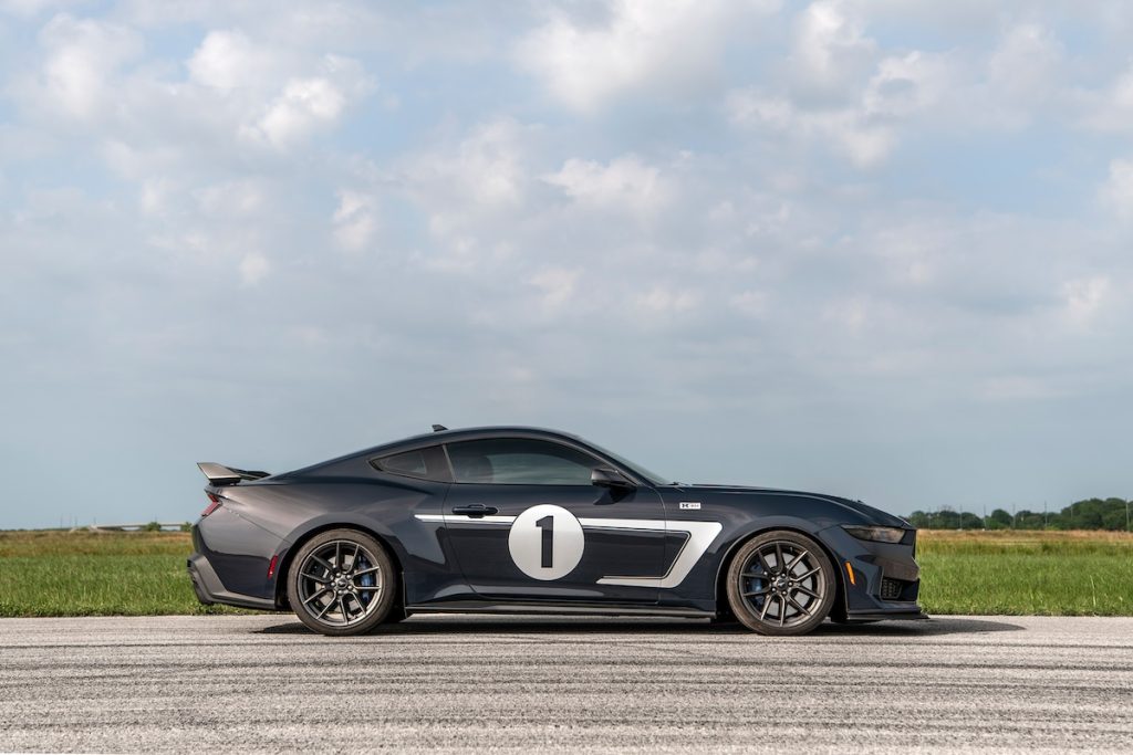 Hennessey Mustang Dark Horse