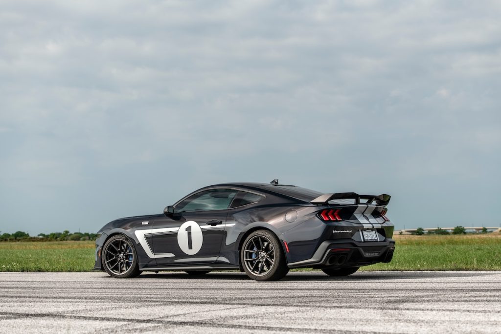 Hennessey Mustang Dark Horse