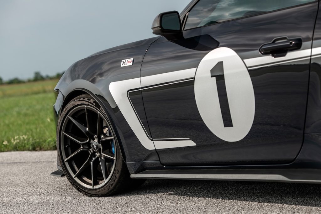 Hennessey Mustang Dark Horse