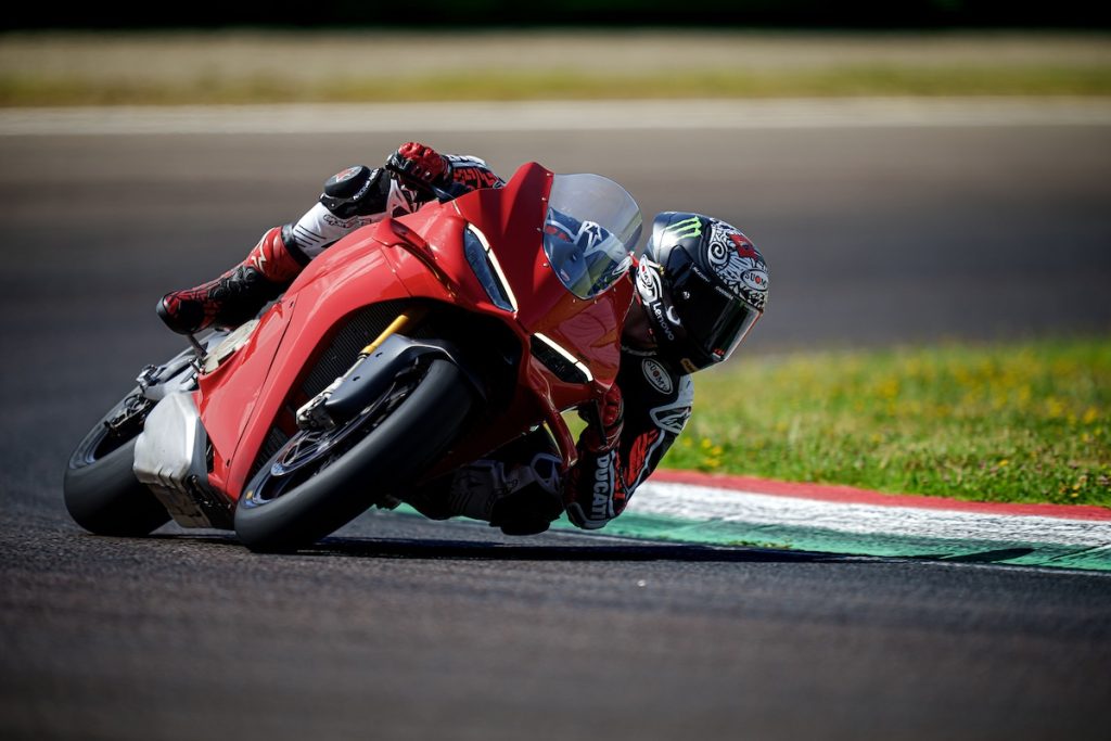 2025 Ducati Panigale V4