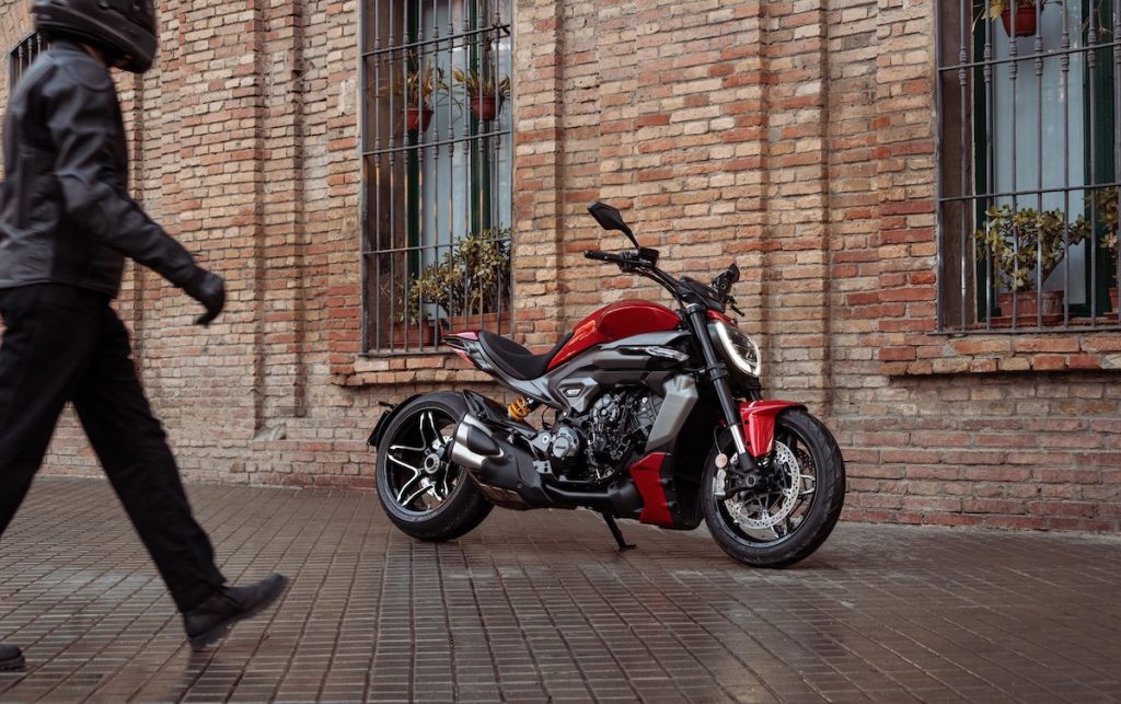 Ducati XDiavel V4