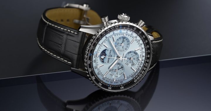 Breitling Navitimer B19 Chronograph