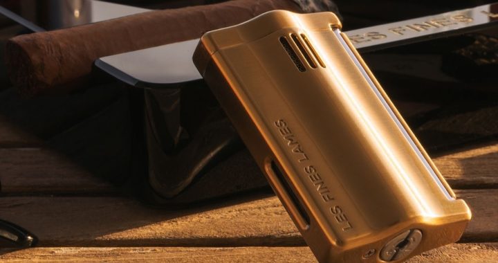 Le FEU RS Flat Flame Lighter