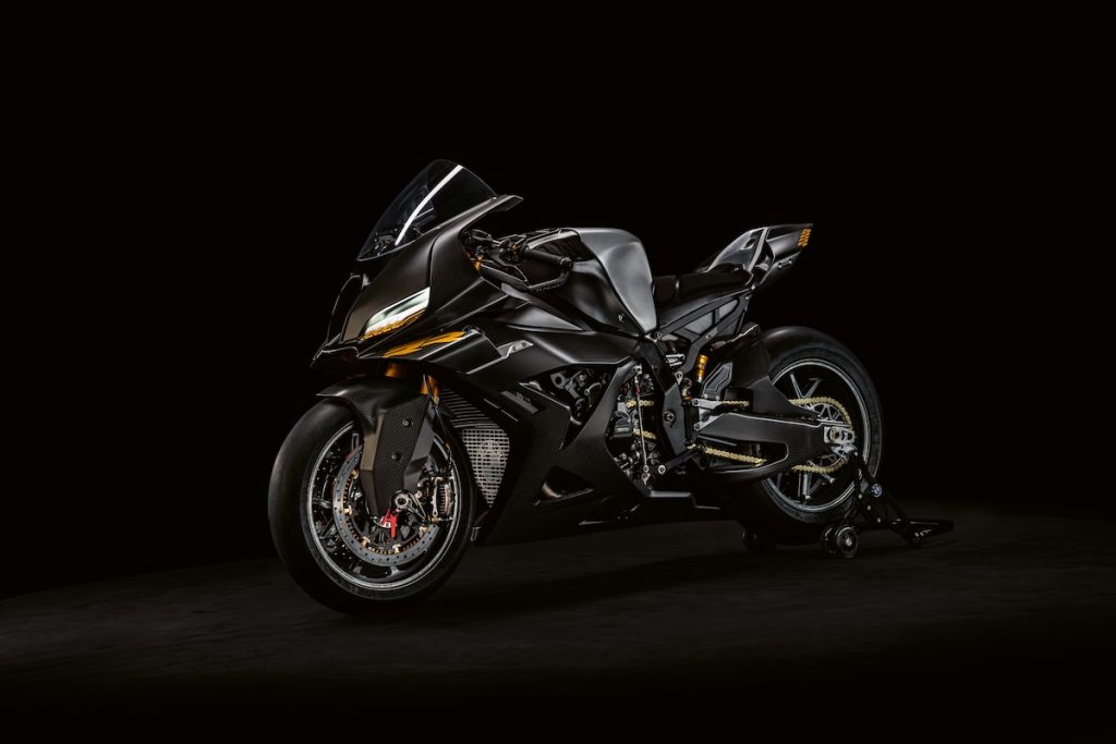 BMW Motorrad Concept RR clubforman.com 16