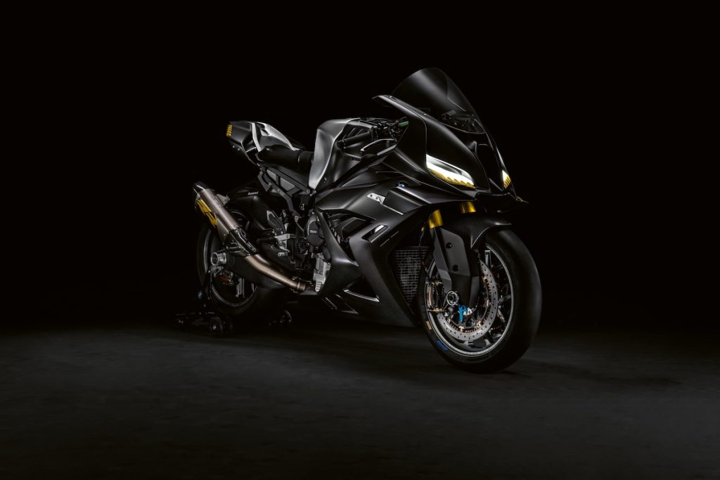 BMW Motorrad Concept RR clubforman.com 16