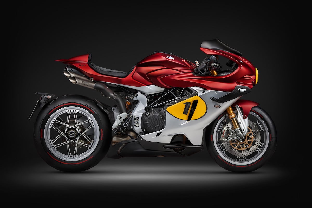 Superveloce 1000 Ago