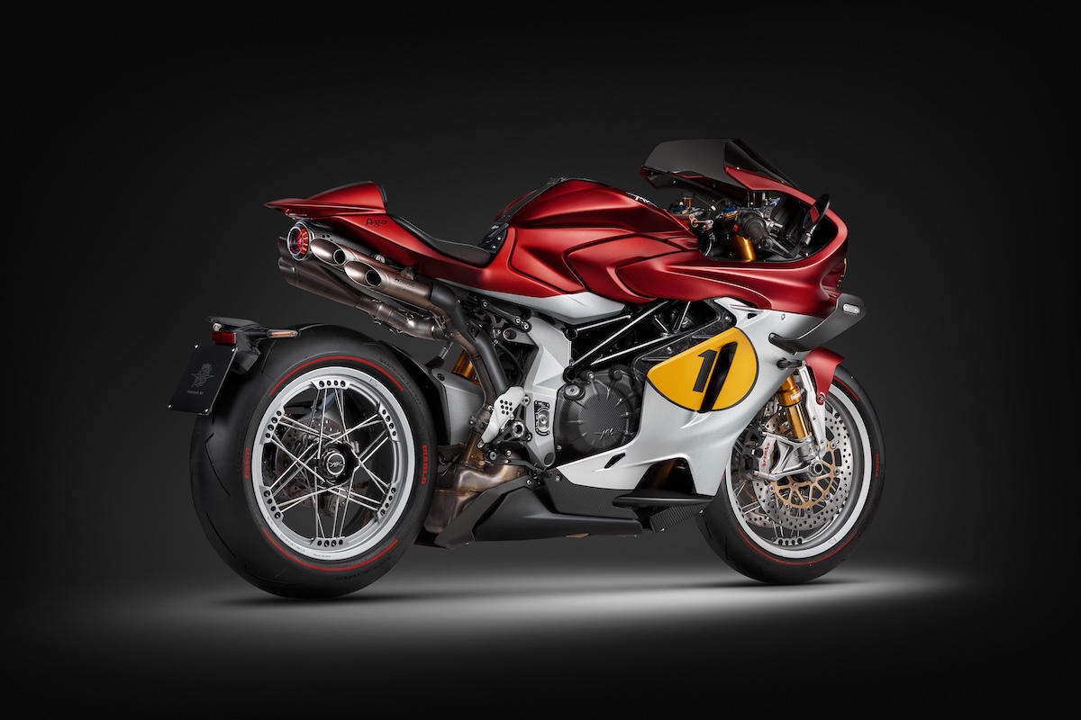 Superveloce 1000 Ago
