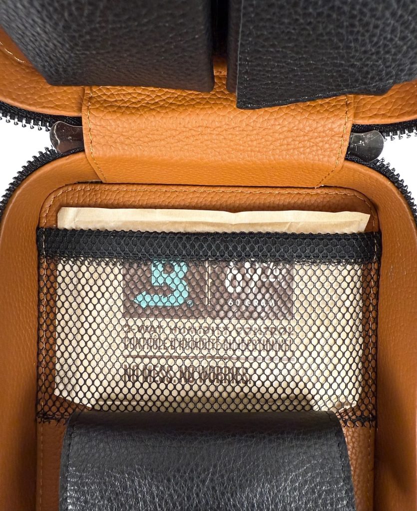 Herf Crossbody 2.0 Cigar Case