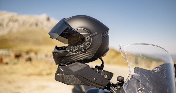 Cardo BEYOND Helmet: The Smartest Helmet You’ll Ever Wear