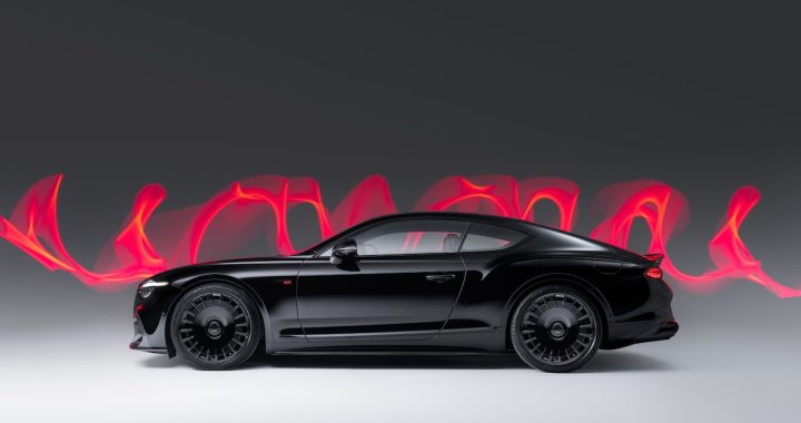 BRABUS 900 SUPERBLACK and BRABUS 900