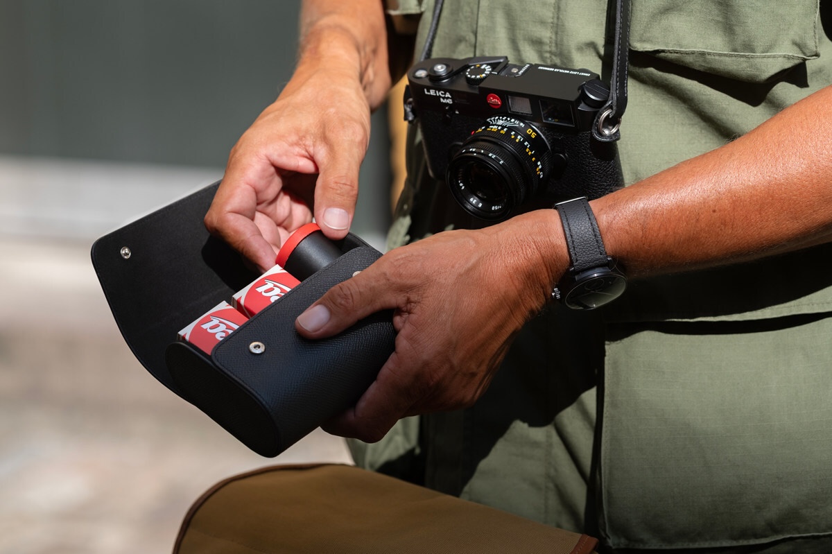 Leica-Small-Leather-Goods-Collection-clubforman.com2_.jpg