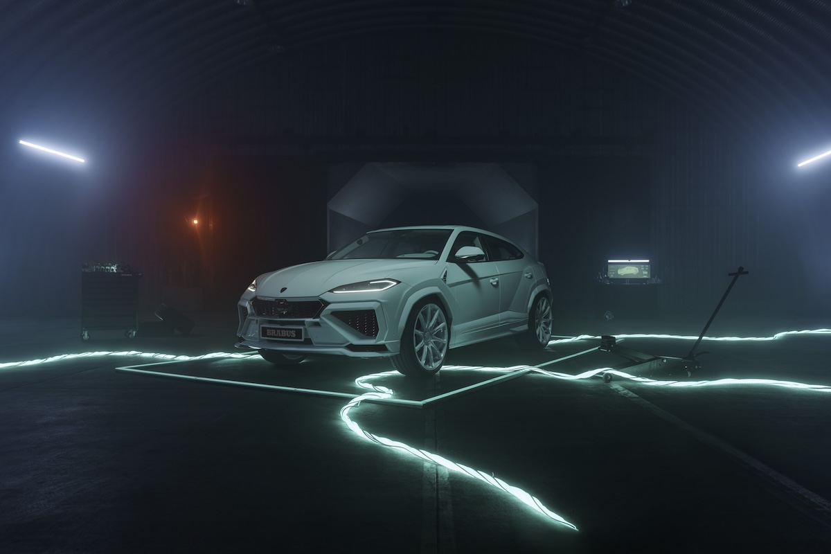 BRABUS 900 MINT and BRABUS 900 SUPERBLACK