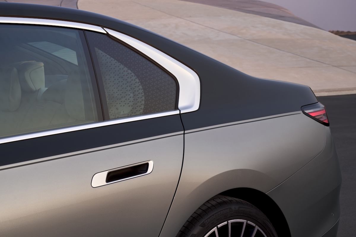 2027 BMW 7 Series: Neue Klasse Arrives in the Luxury Flagship clubforman.com51