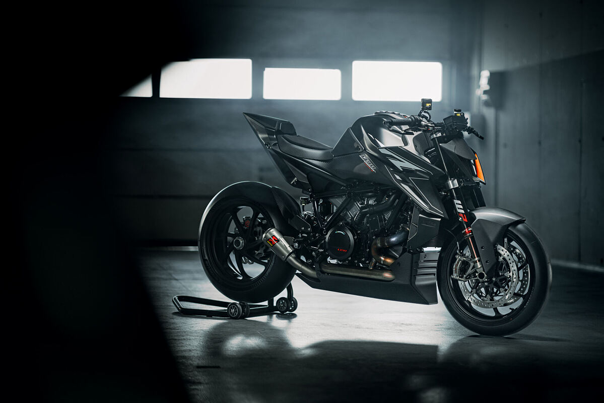 2026 KTM 1390 Super Duke RR Track
