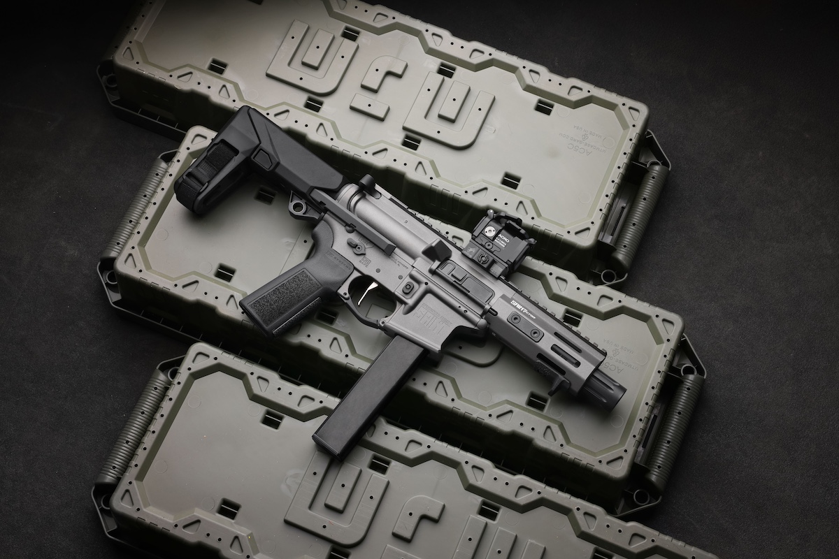 Springfield SAINT Victor 9mm PDW