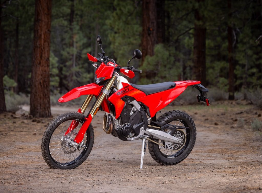 The Ducati Desmo450 EDS Brings Desmodromic Engineering to the Enduro