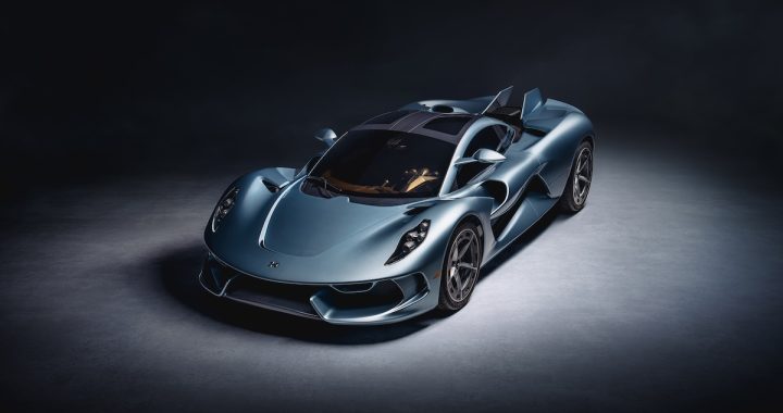 The Hennessey Blackbird Bets Against Every Hypercar Trend of the Last Decade