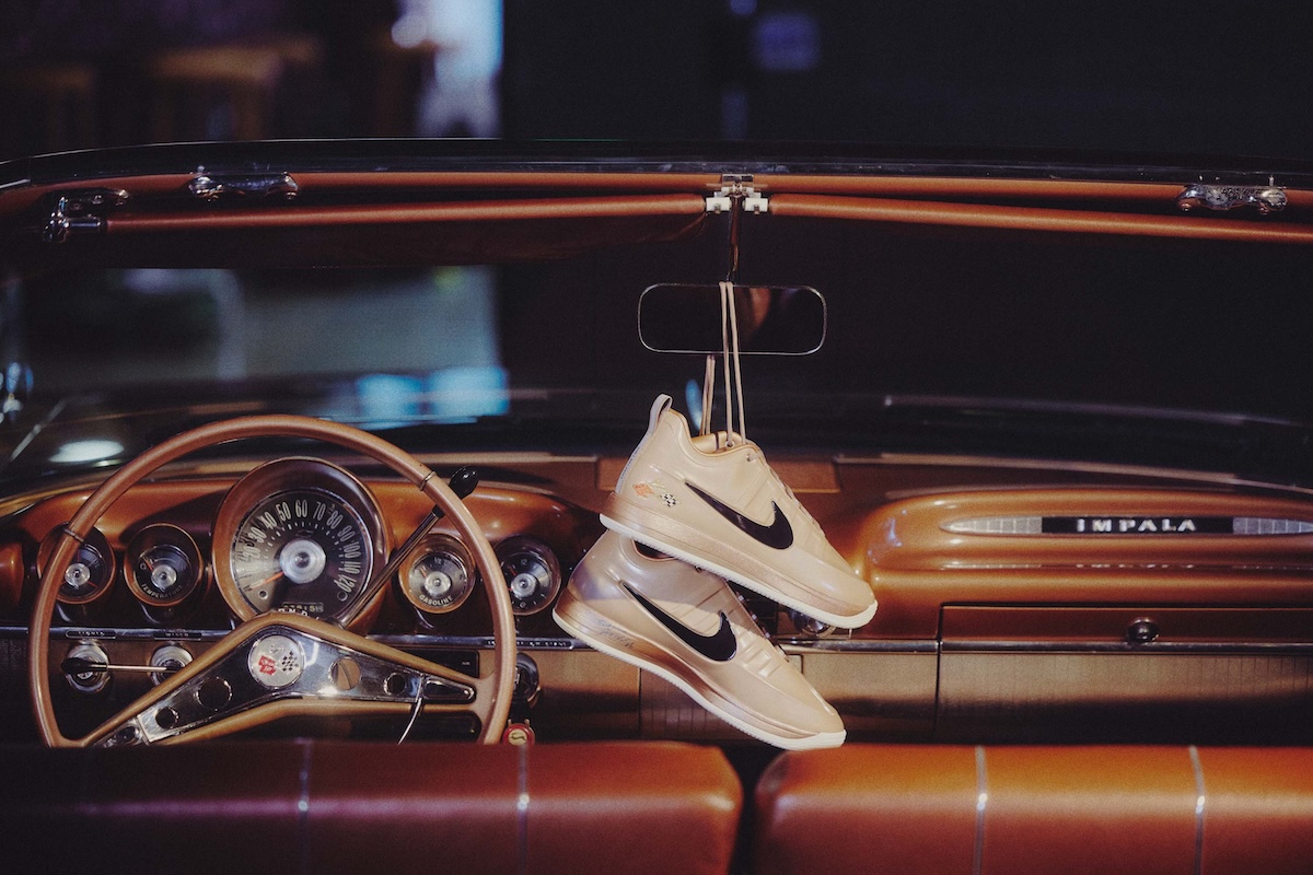 Nike Book 2