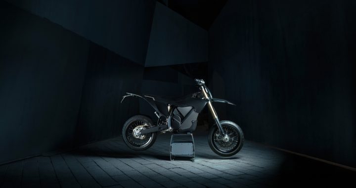 The Stark VARG SM Sköll Is a 500-Unit Study in Blacked-Out Restraint